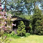 Letniskowy Na Kaszubach Lub Z Kominkiem Lodge *
