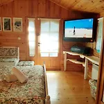 Letniskowy Na Kaszubach Lub Z Kominkiem