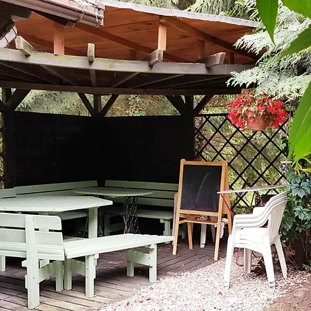 Letniskowy Na Kaszubach Lub Z Kominkiem