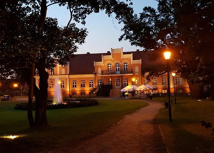 Alojamento de Turismo Selvagem Letniskowy Na Kaszubach Lub Z Kominkiem Puck