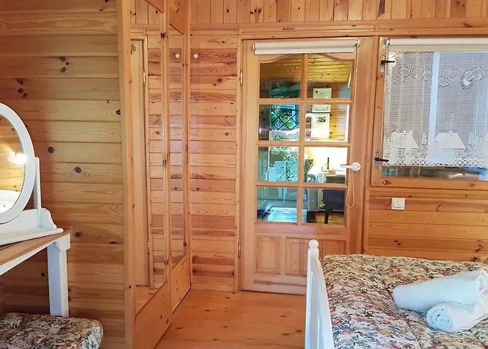 Gerendaház Letniskowy Na Kaszubach Lub Z Kominkiem *