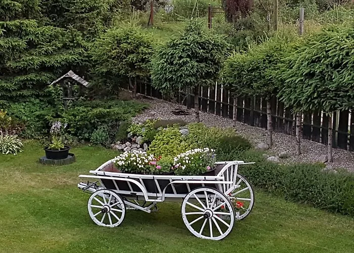 Letniskowy Na Kaszubach Lub Z Kominkiem Alojamento de Turismo Selvagem