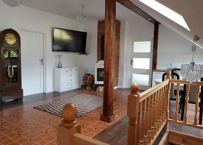 Letniskowy Na Kaszubach Lub Z Kominkiem Puck